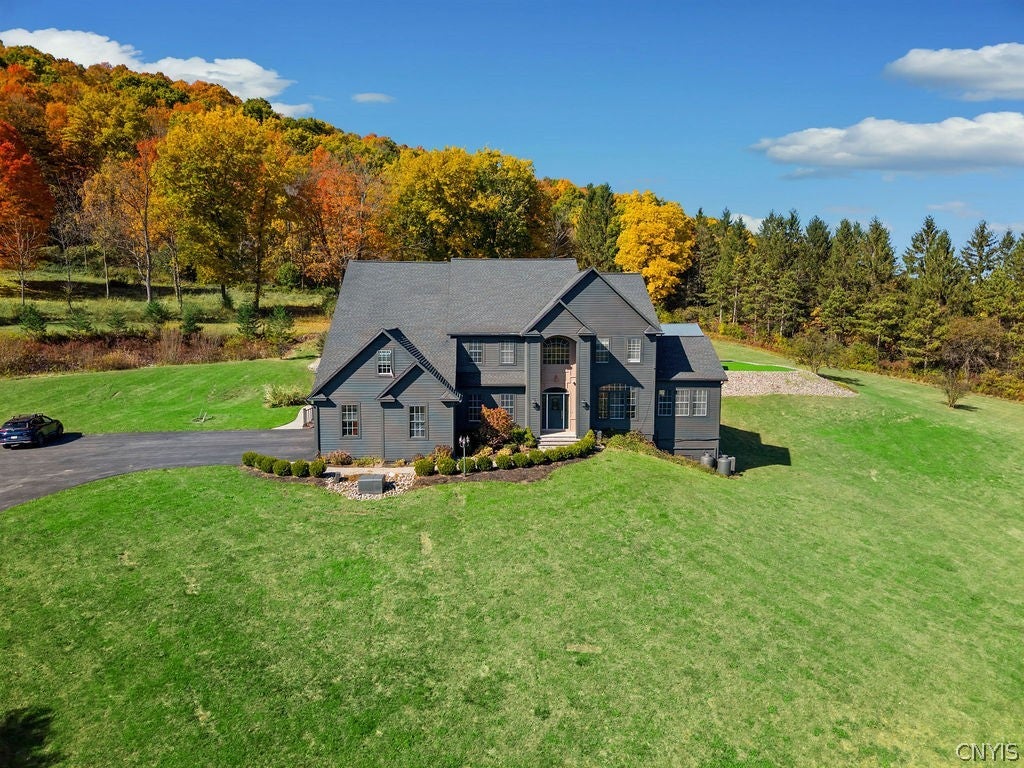 Home in Pompey, NY 13104 — photo 2