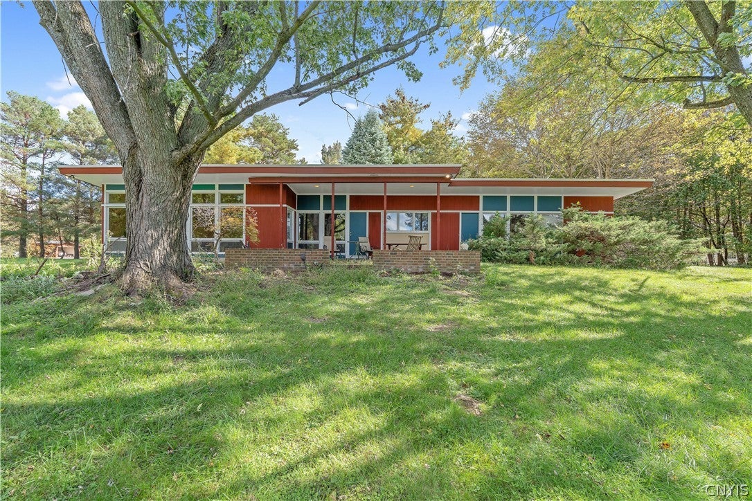 5111 Brockway Lane — photo