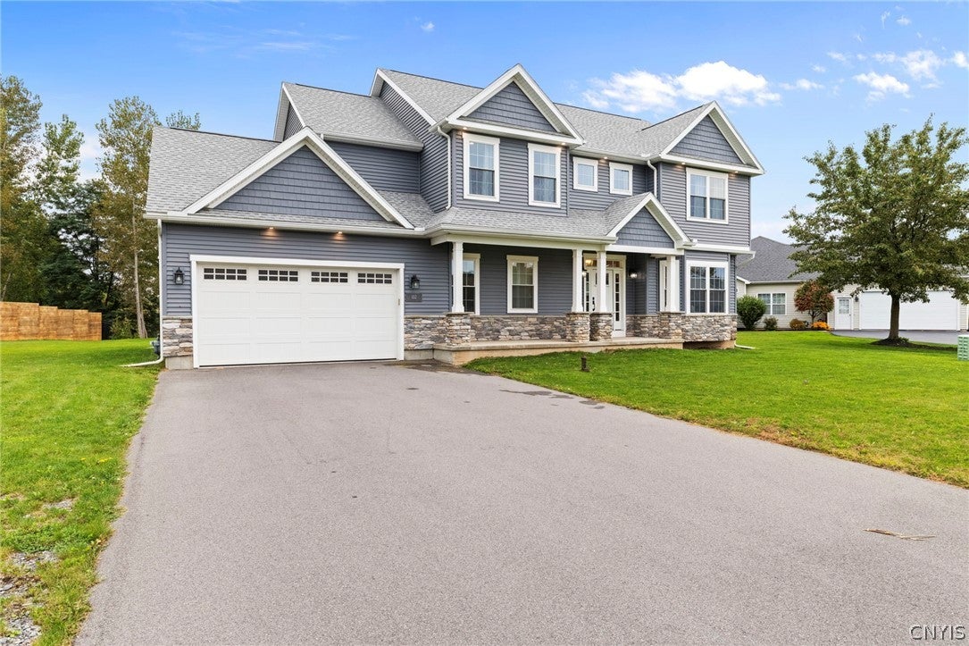 102 Minoa Lakes Drive — photo