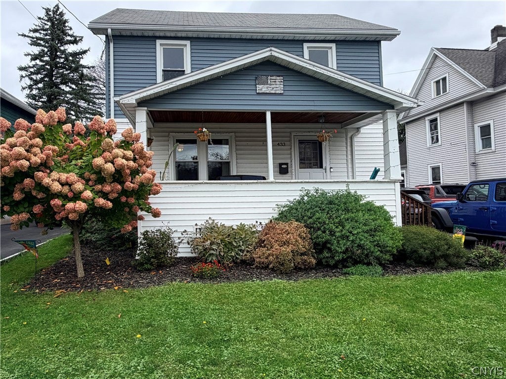 433 Collingwood — photo