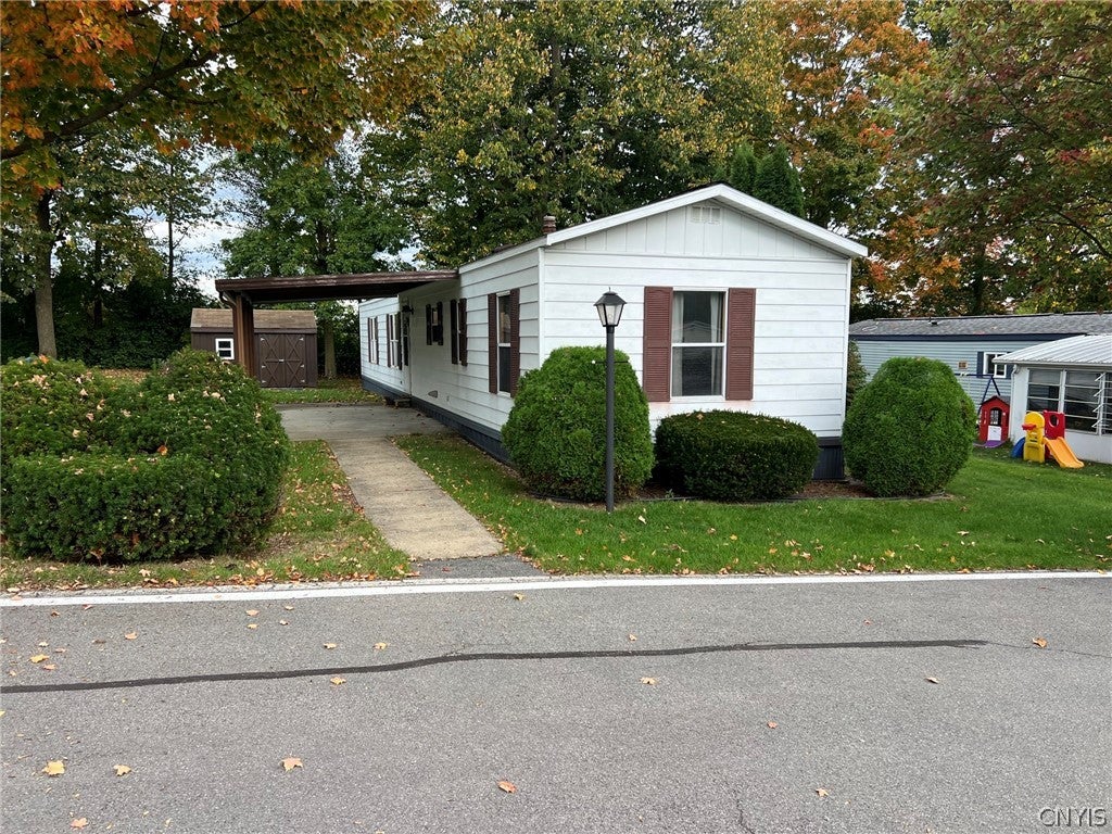 4 Village View — photo