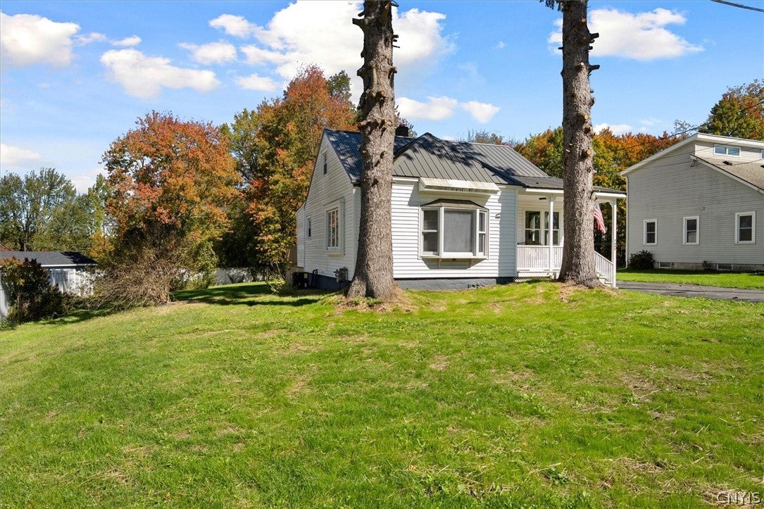 7689 Rome Oriskany Road — photo