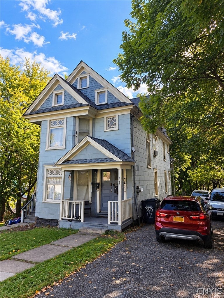 313 Hoefler Street — photo