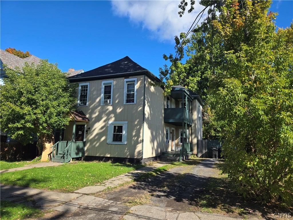215 Barrett Street — photo