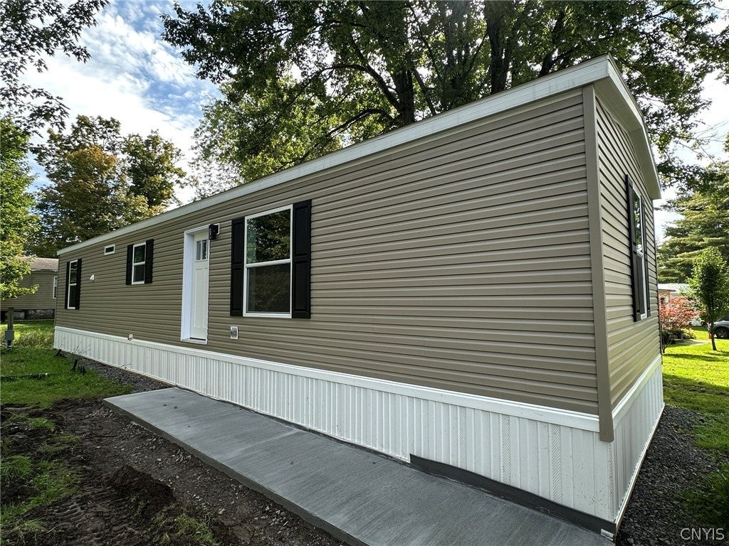 513 Clifford Drive — photo