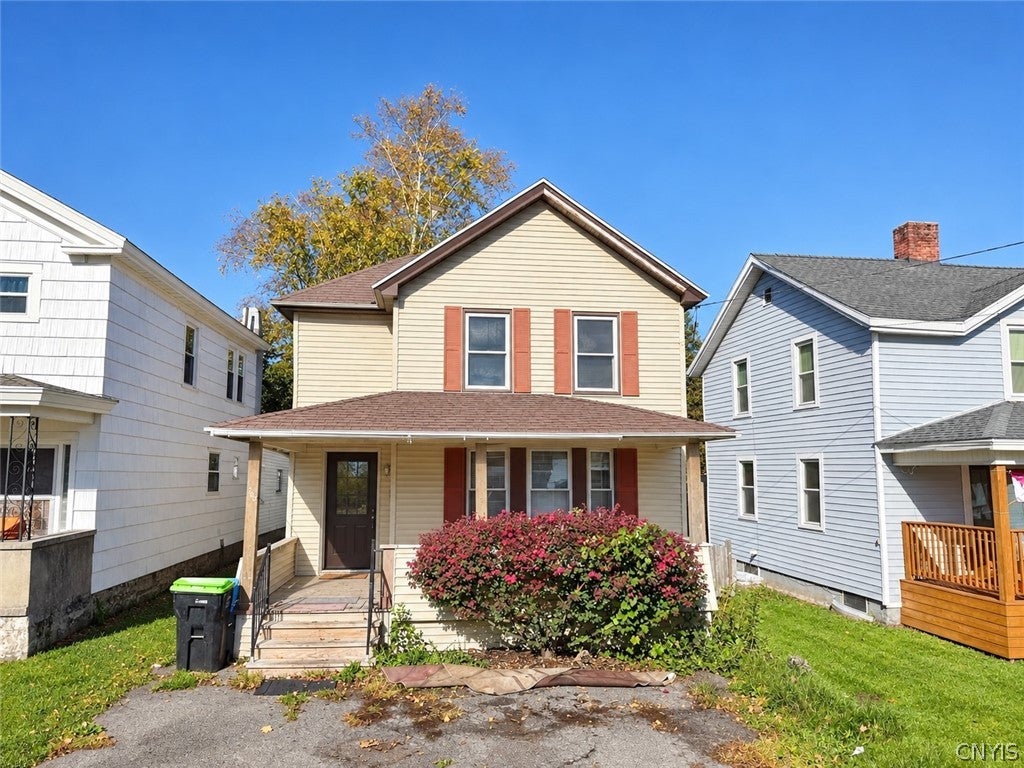303 E German Street — photo