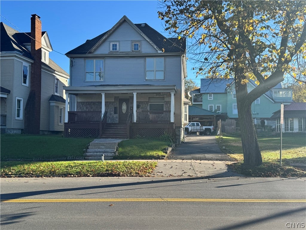 3023 S Salina Street — photo