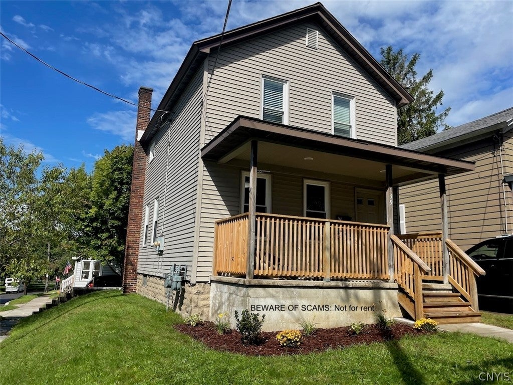 139 W Van Buren Street — photo