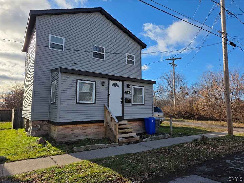 839 Anne Street — photo