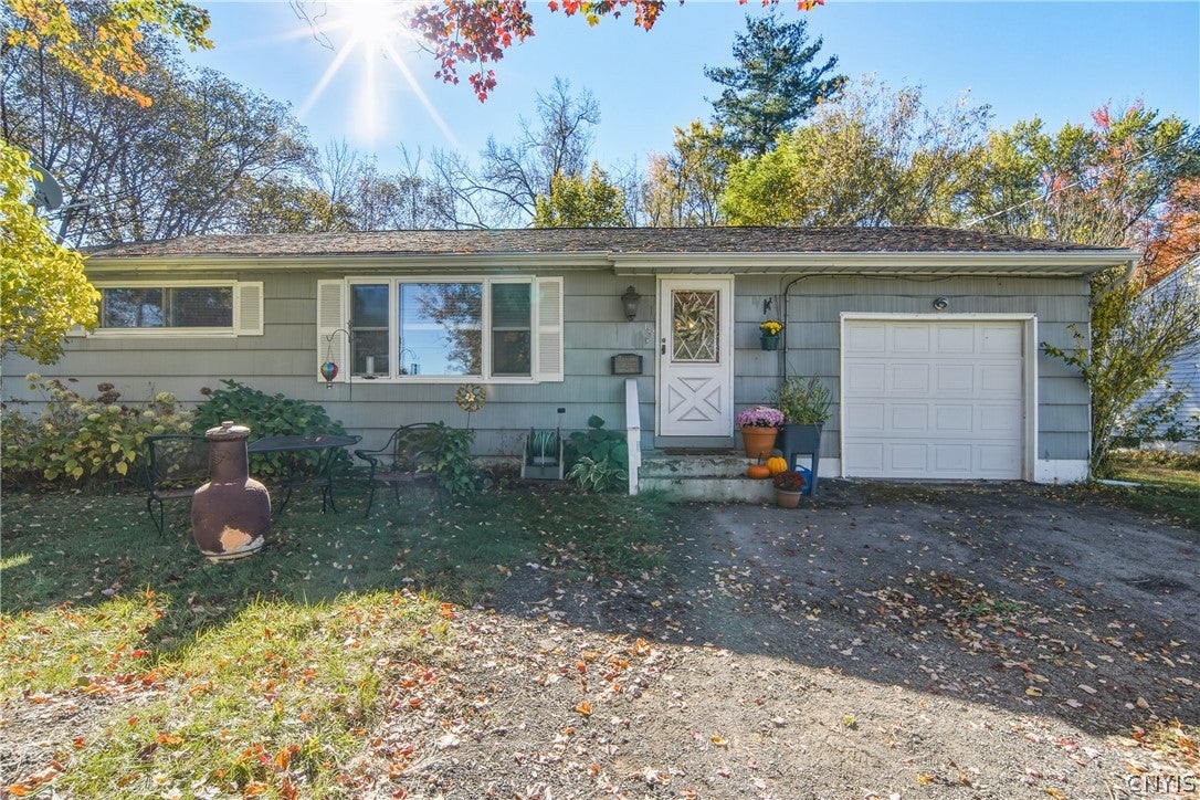 132 Oakley Drive — photo