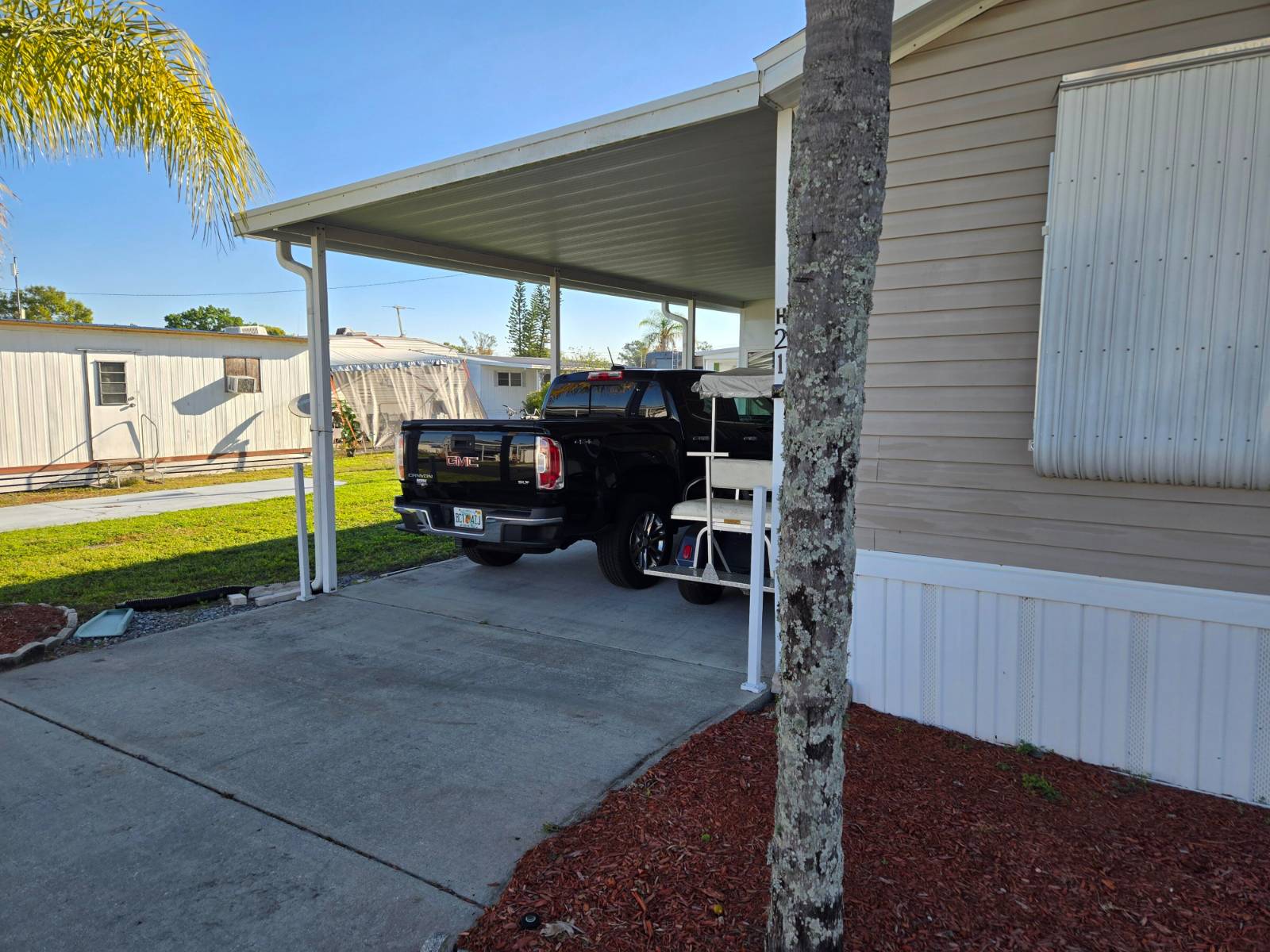 2121 New Tampa Hwy — photo