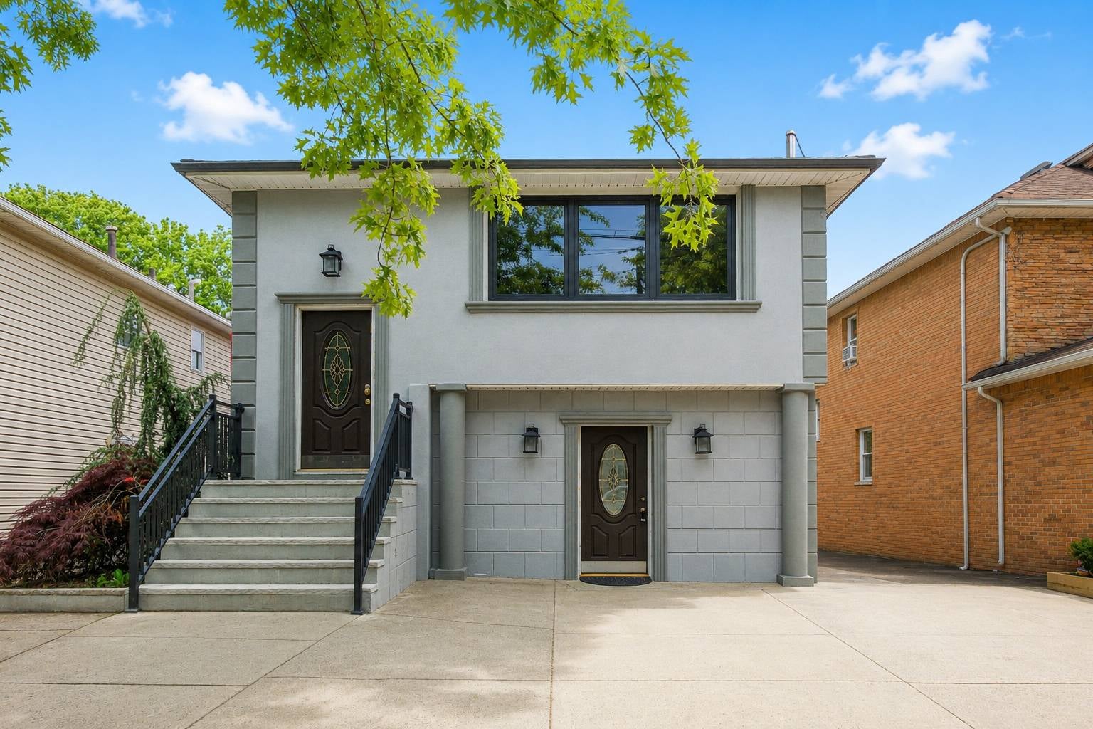 3767 Richmond Ave — photo