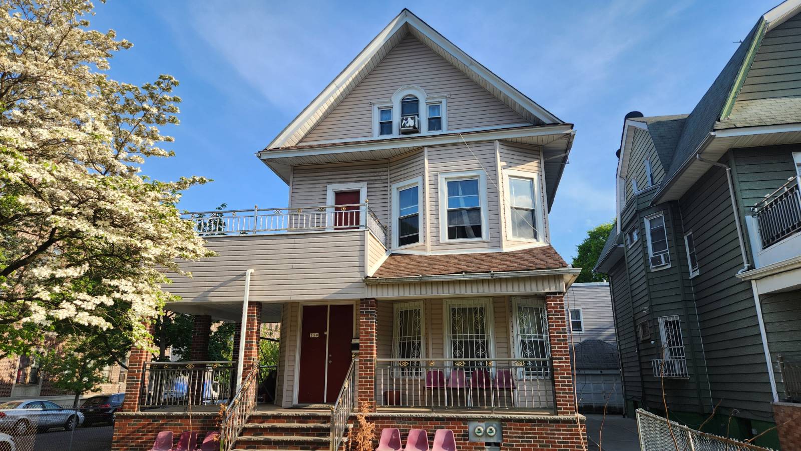 358 Linden Blvd — photo