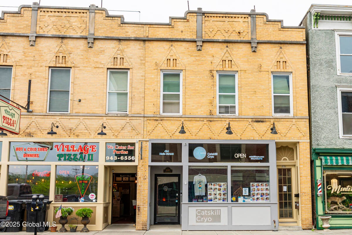 416 Main Street — photo