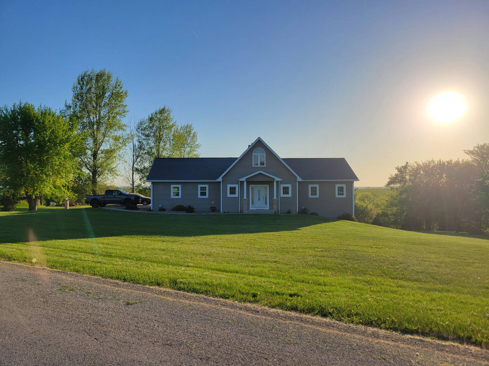 7648 N Indian Ridge Rd — photo