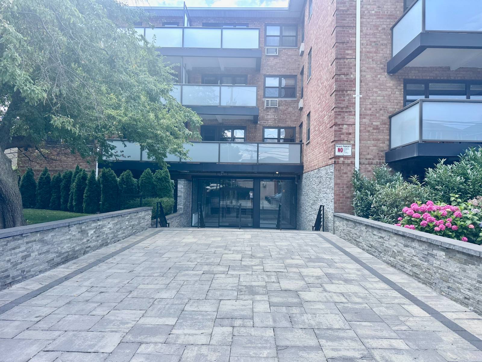 315 Atlantic Ave. — photo