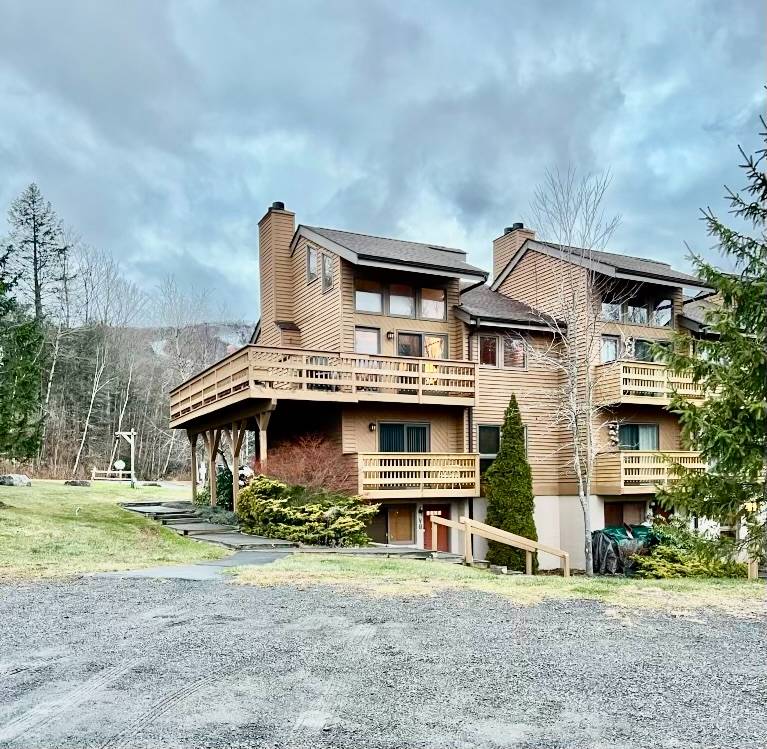 166 Hunter Drive V8 — photo