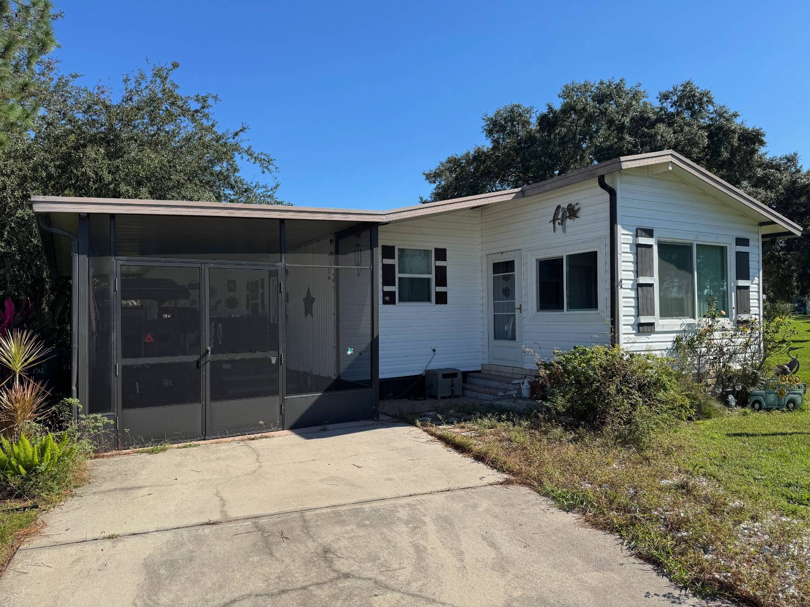 4 Pearl Dr — photo
