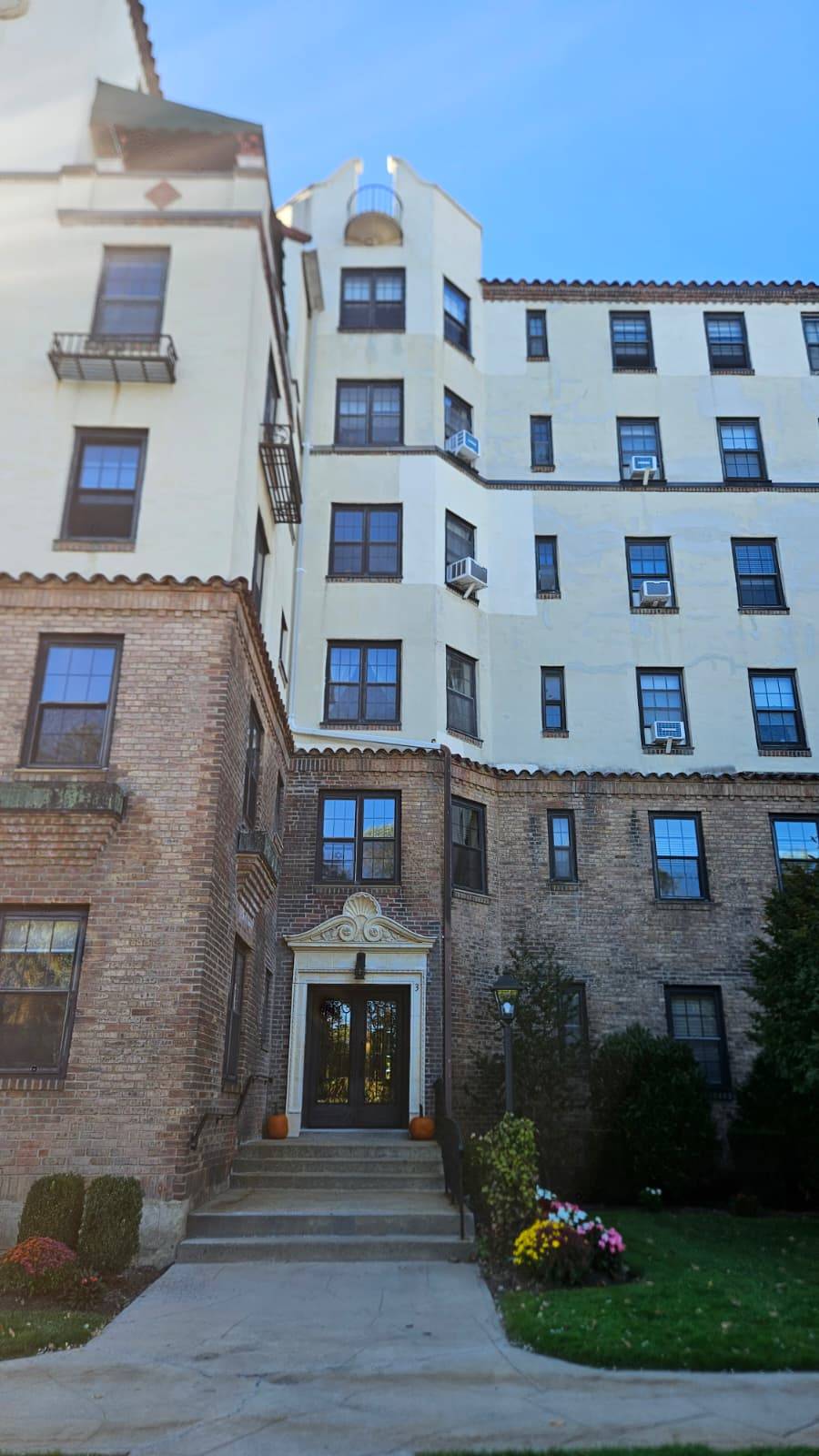1273 North Avenue 2G3 — photo