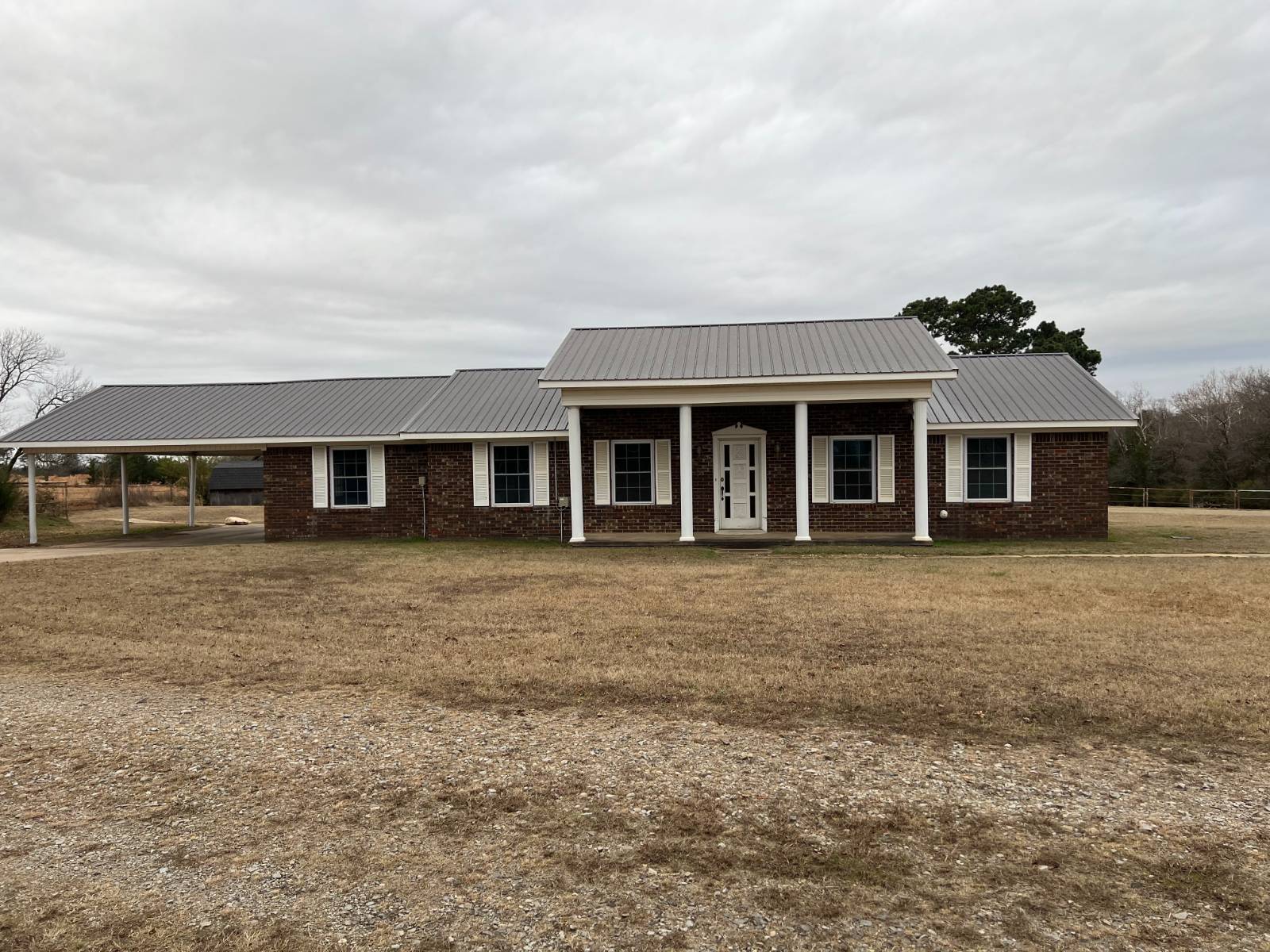5823 Pond Creek Road — photo