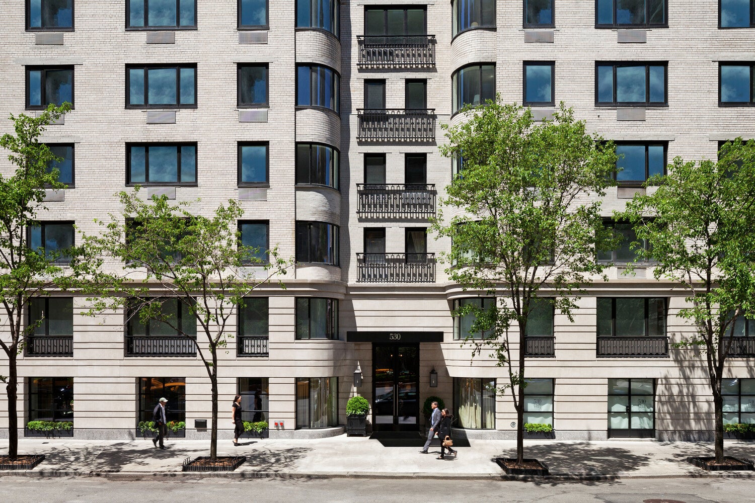 530 Park Avenue 7D — photo