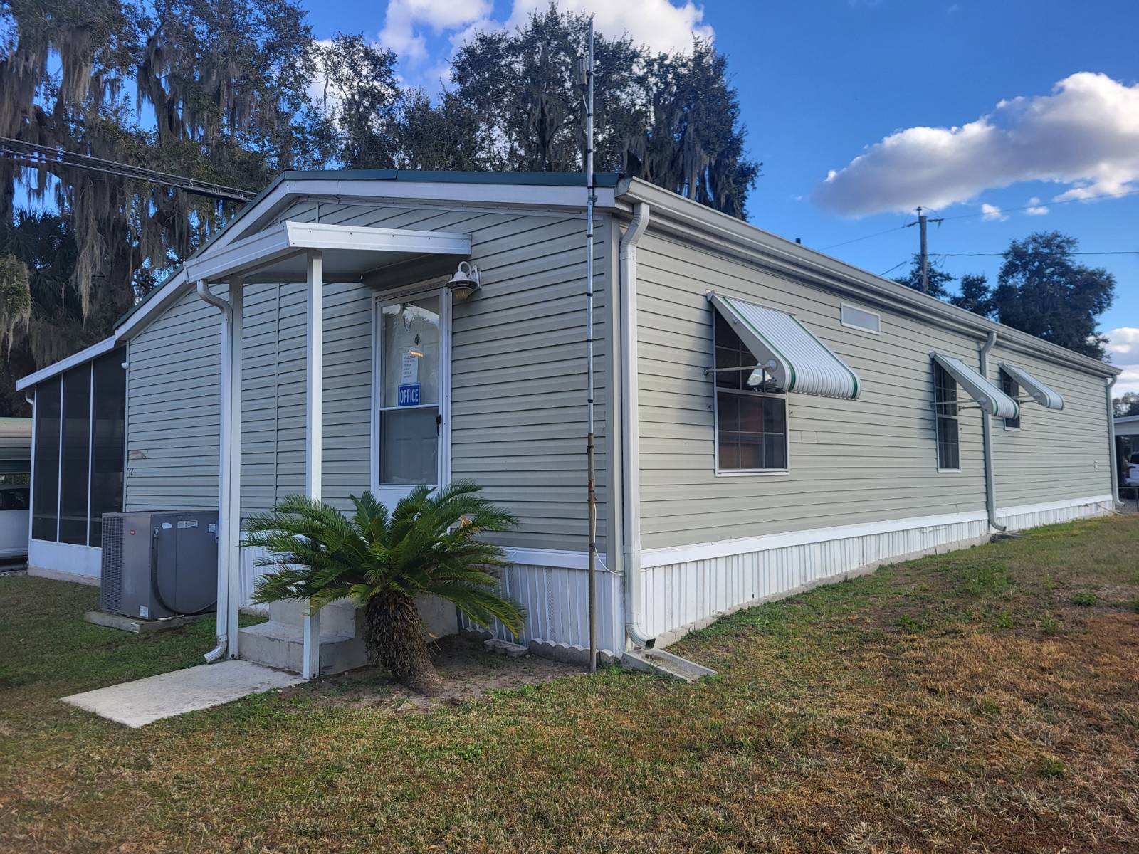 3136 N Marina Pkwy 14 — photo