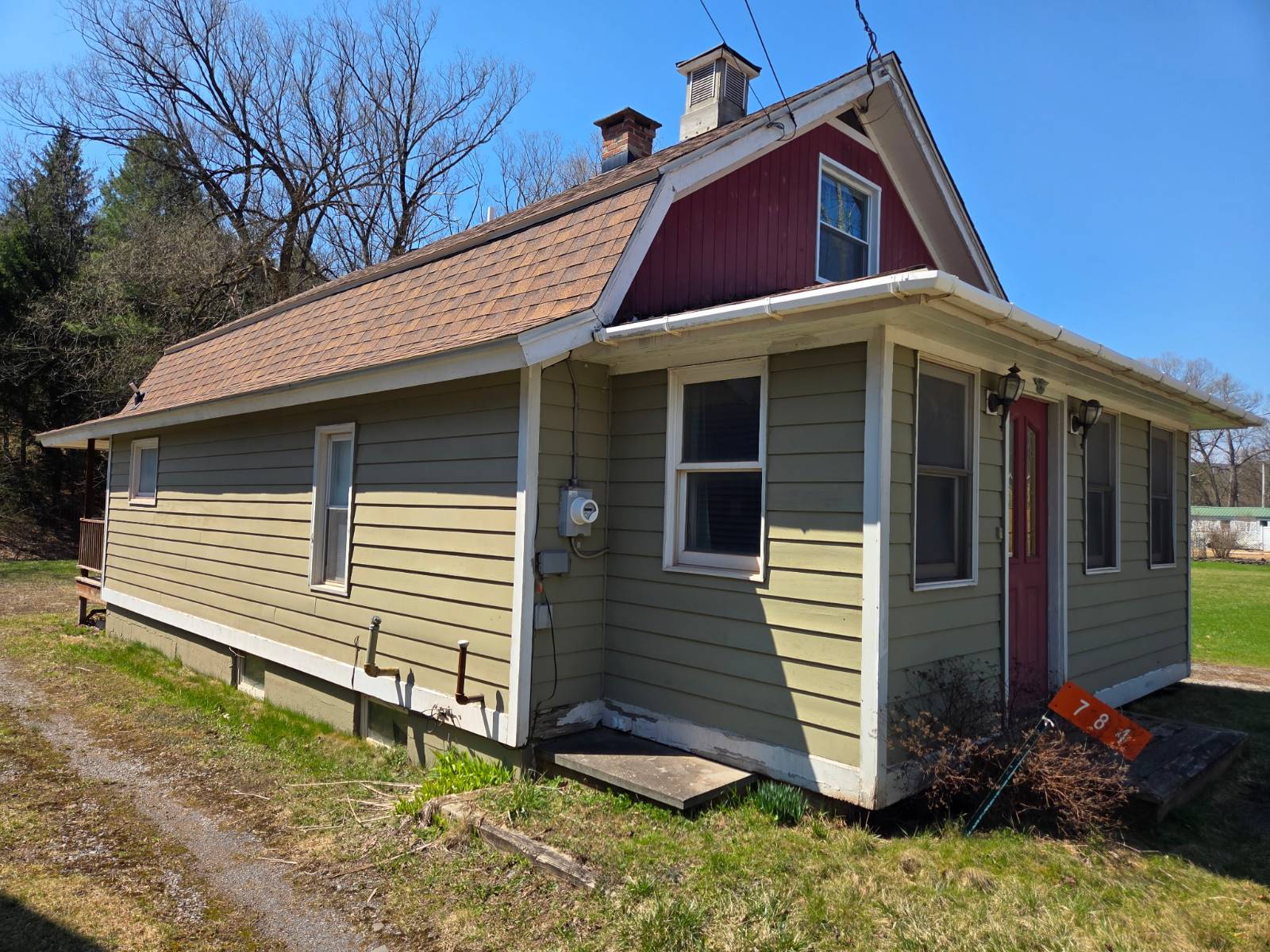 784 Old Route 28 — photo