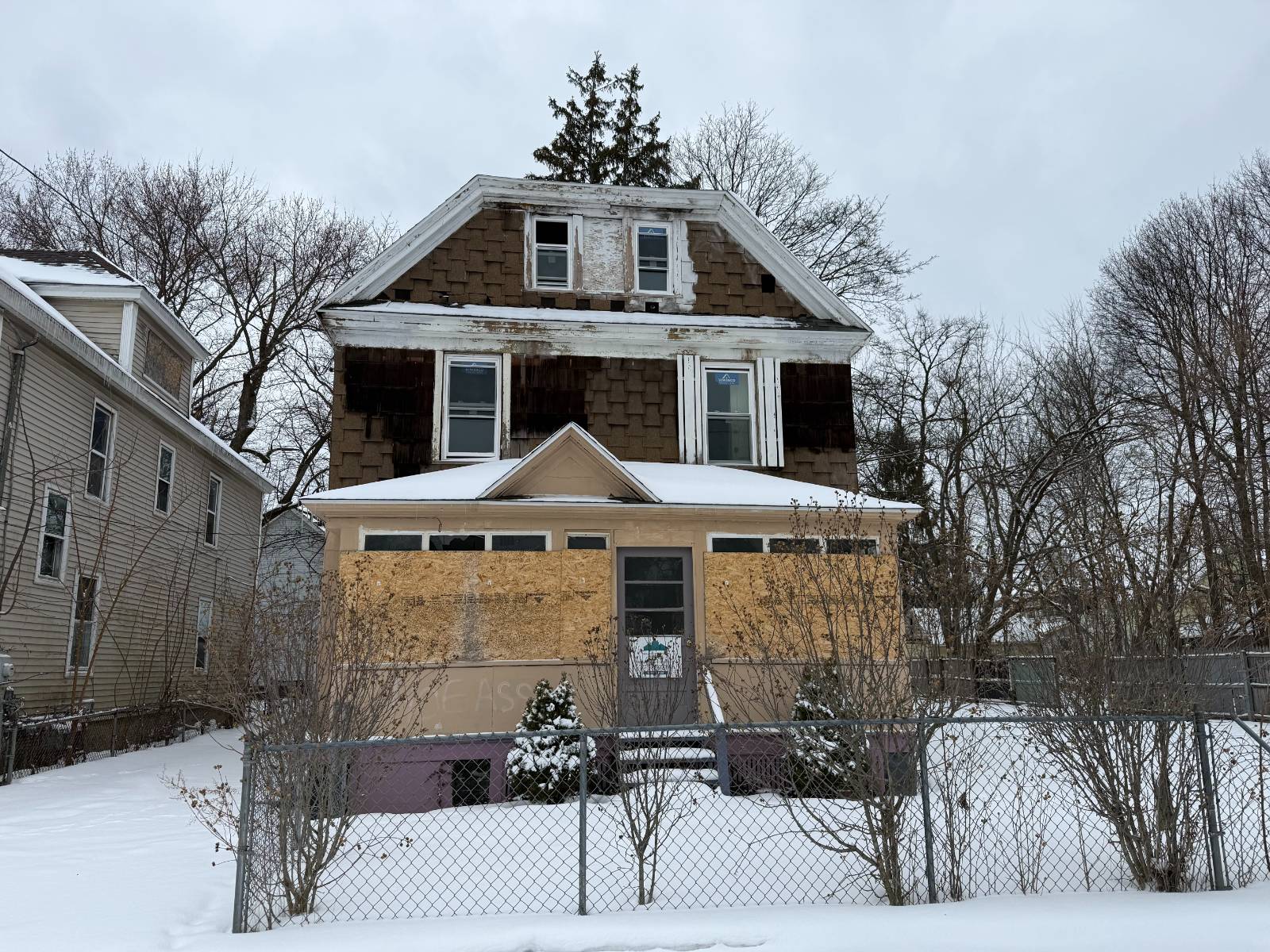 1120 Cannon St — photo