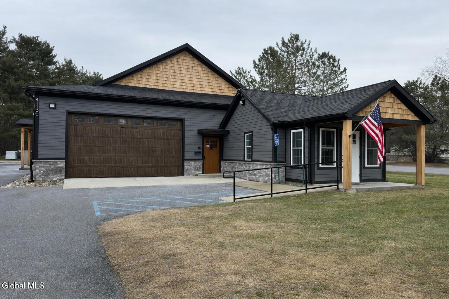 1147 Ballston Lake Road — photo