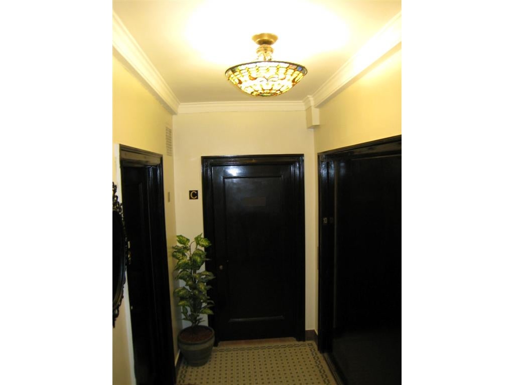 240 W 98th St 1011D — photo