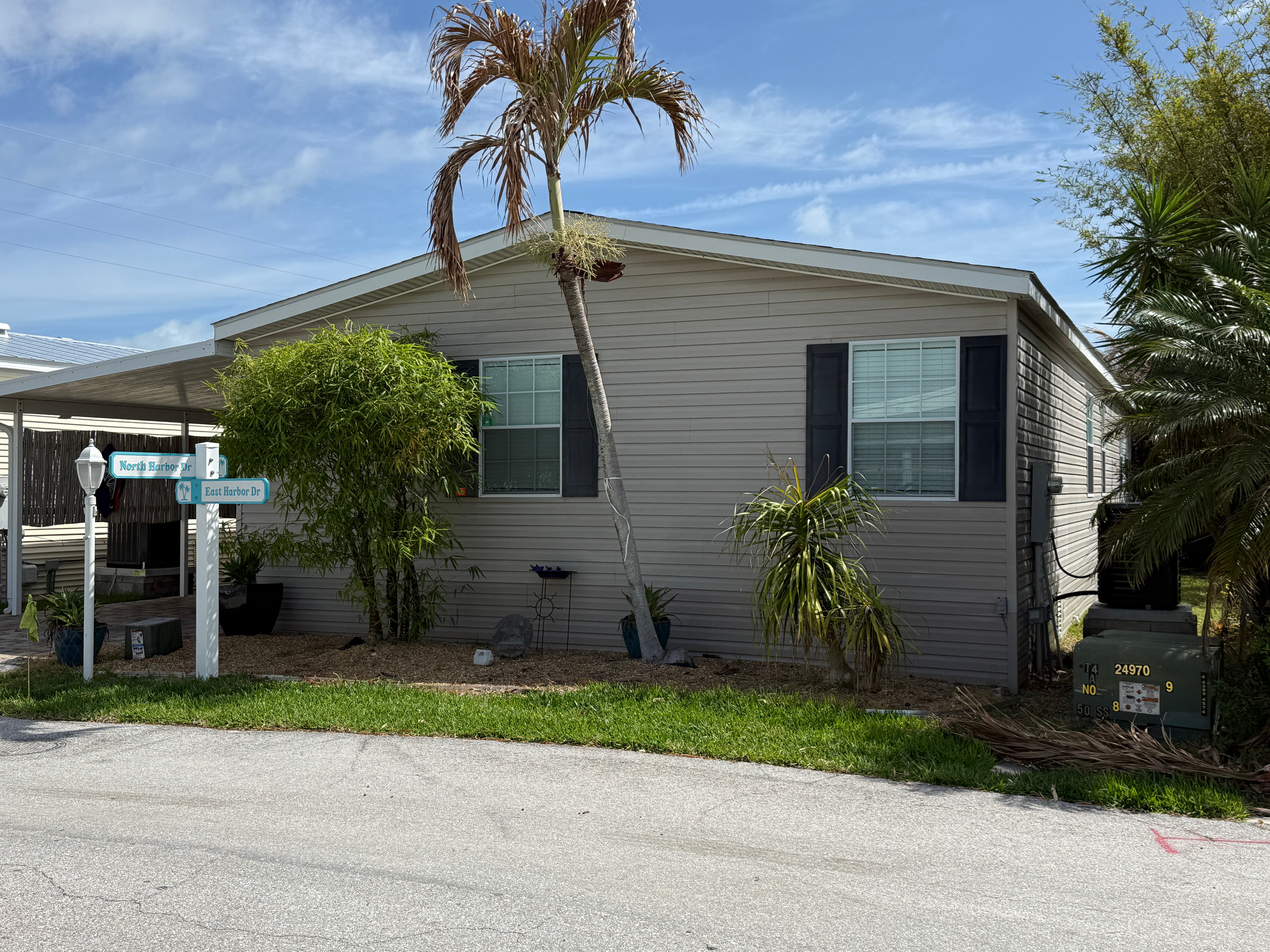 105 E. Harbor Drive — photo