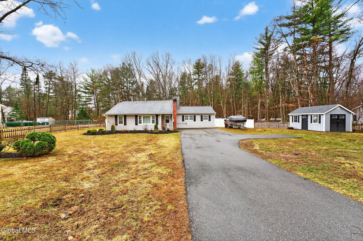 88 Jones Road — photo