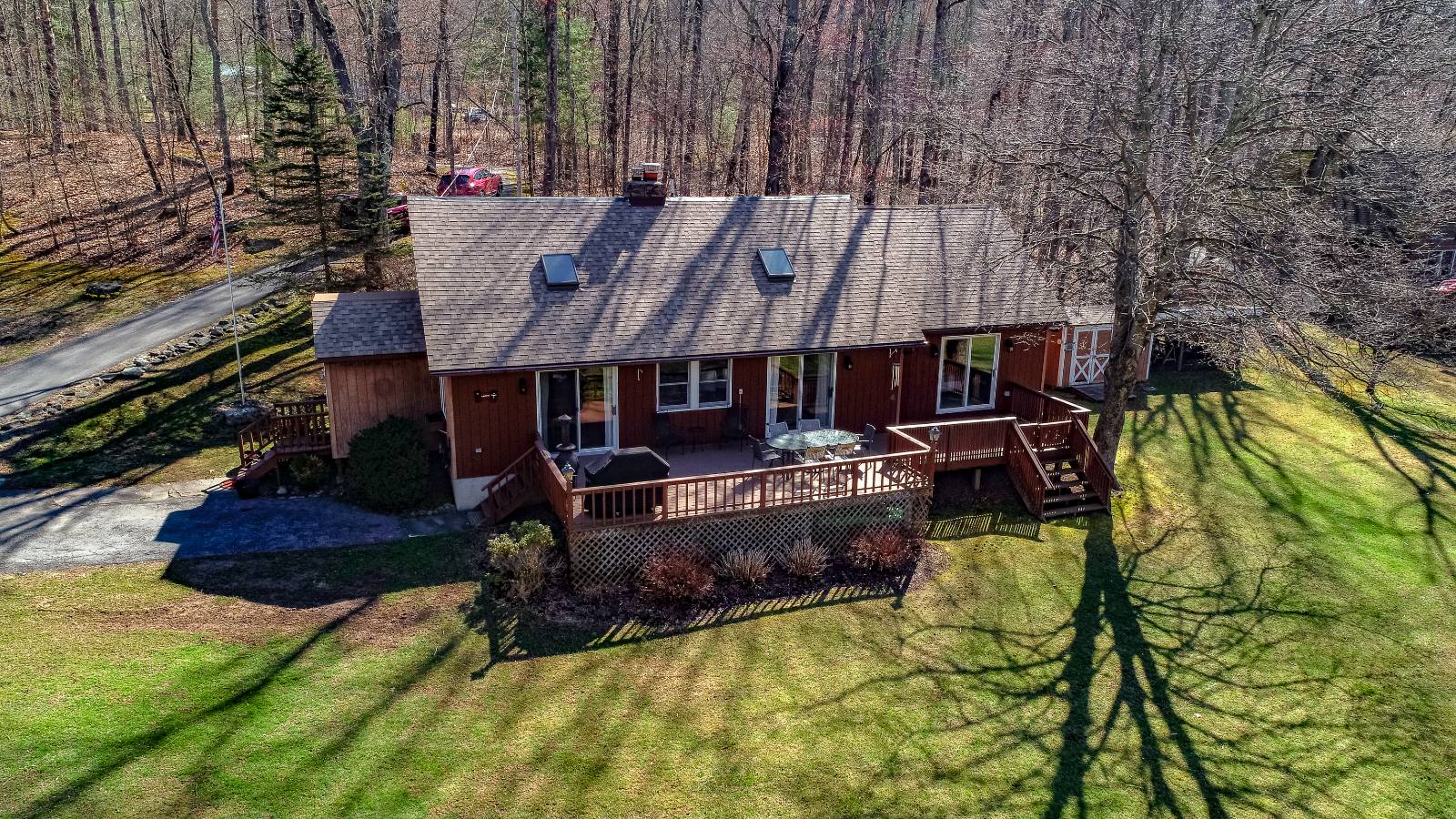 19 Arrowhead Ln — photo