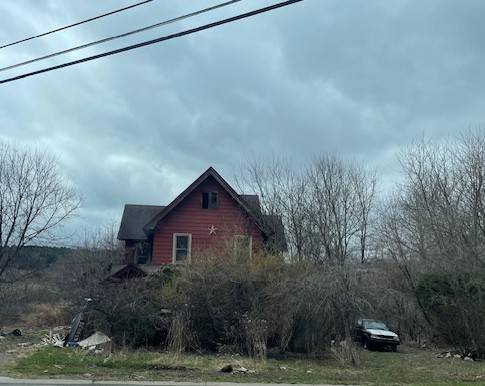 1993 State Highway 8 — photo