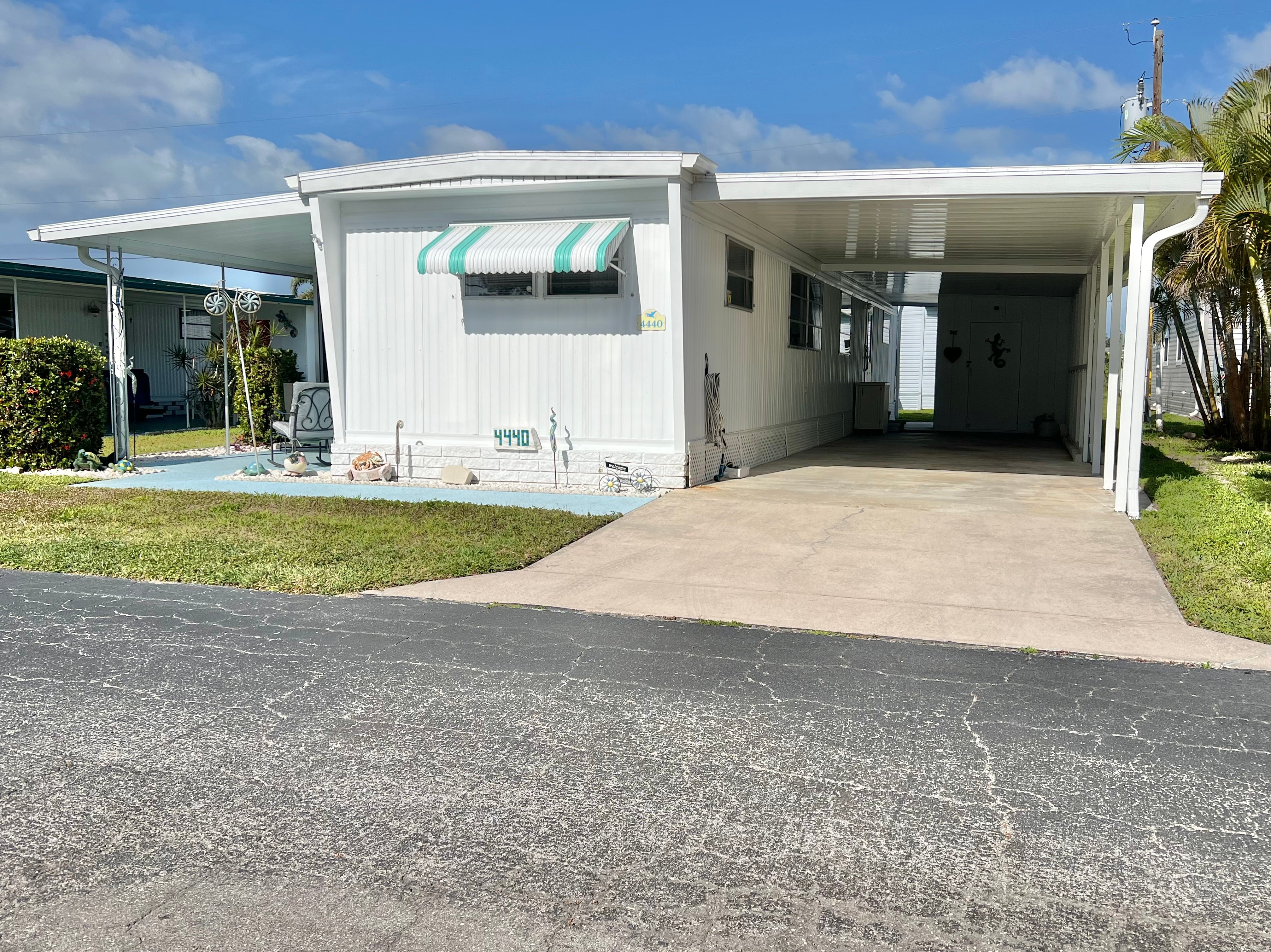 4440 Friendly Harbor St. — photo