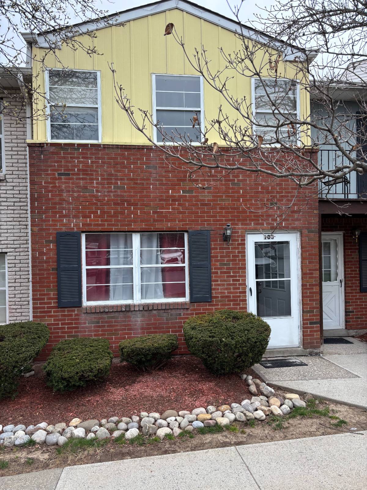 276 Temple Hill Road 103 — photo