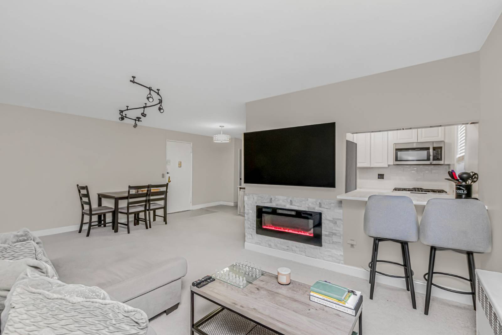 245 Rumsey Road #5G — photo