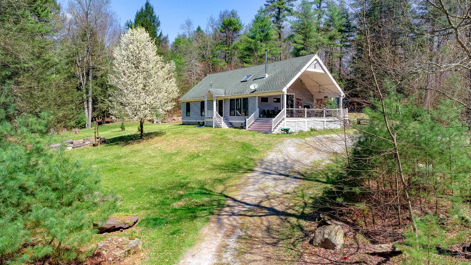 465 Schalck Rd — photo