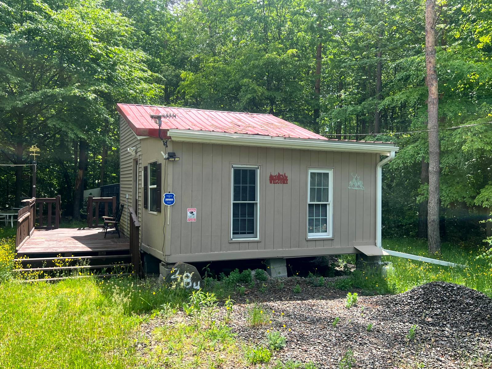 284 Town Line Rd — photo