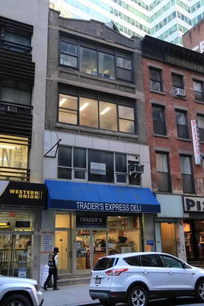 22 Beaver St 4 — photo