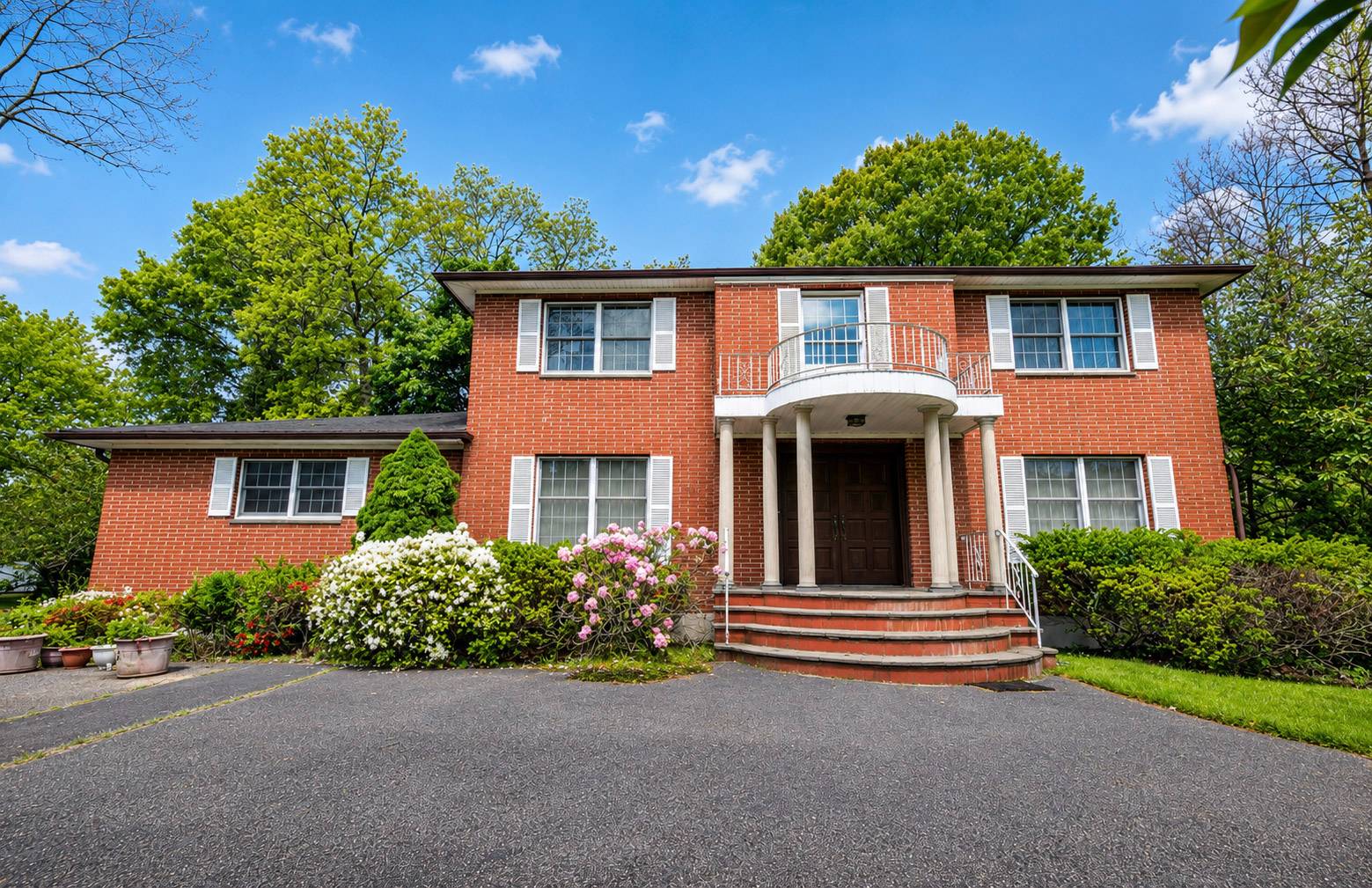 4 Carol Ln — photo