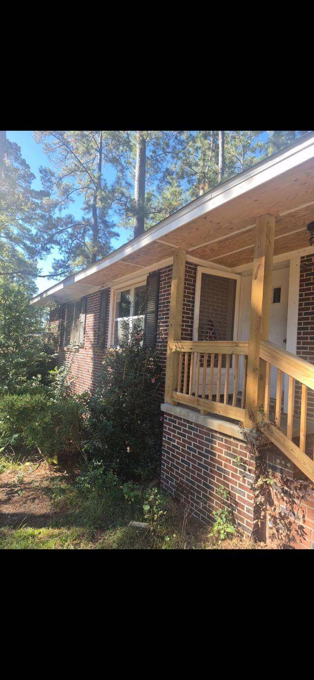 1200 Greenway Dr — photo