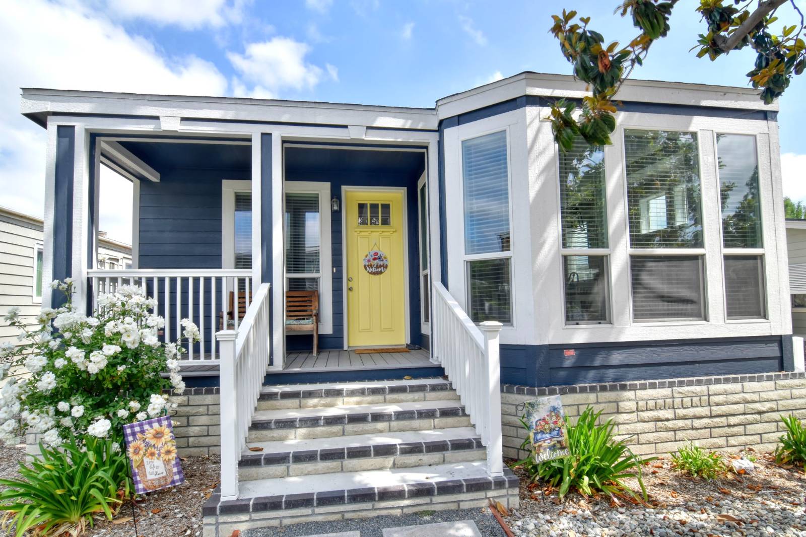 15111 Pipeline Ave 240 — photo