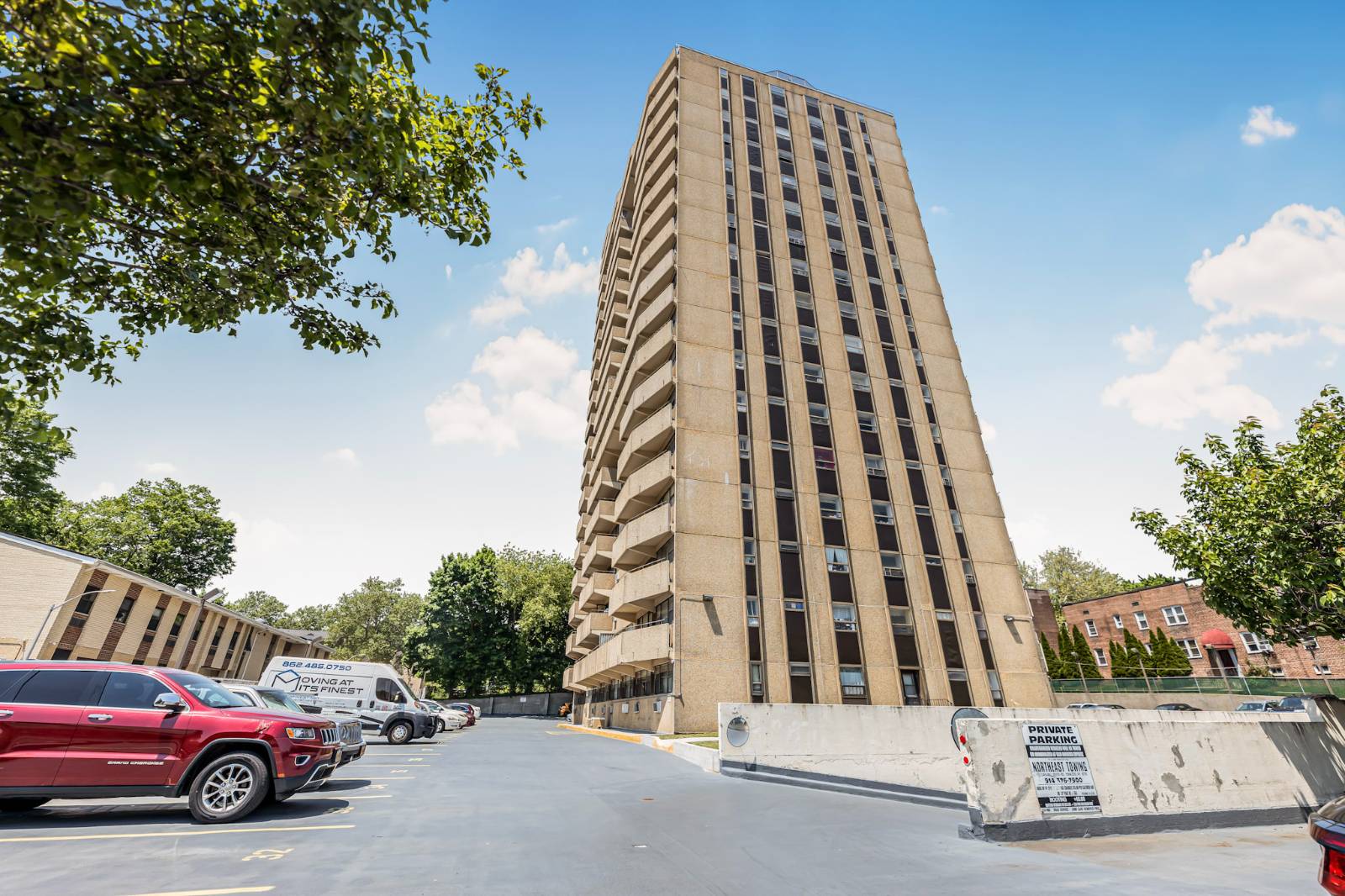 1523 Central Park Avenue 12C — photo