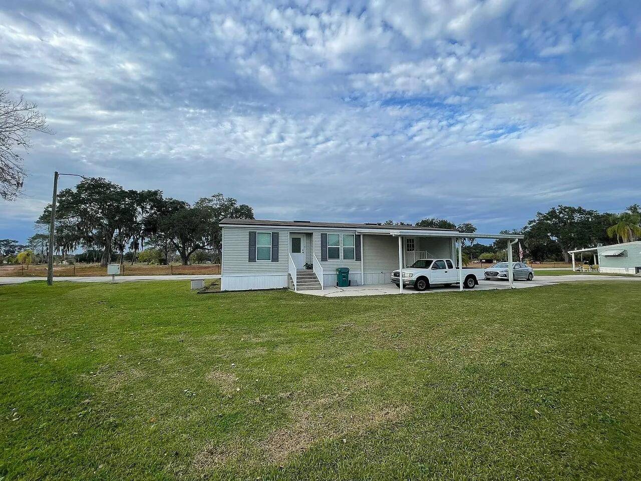 4123 Middlegate Dr — photo