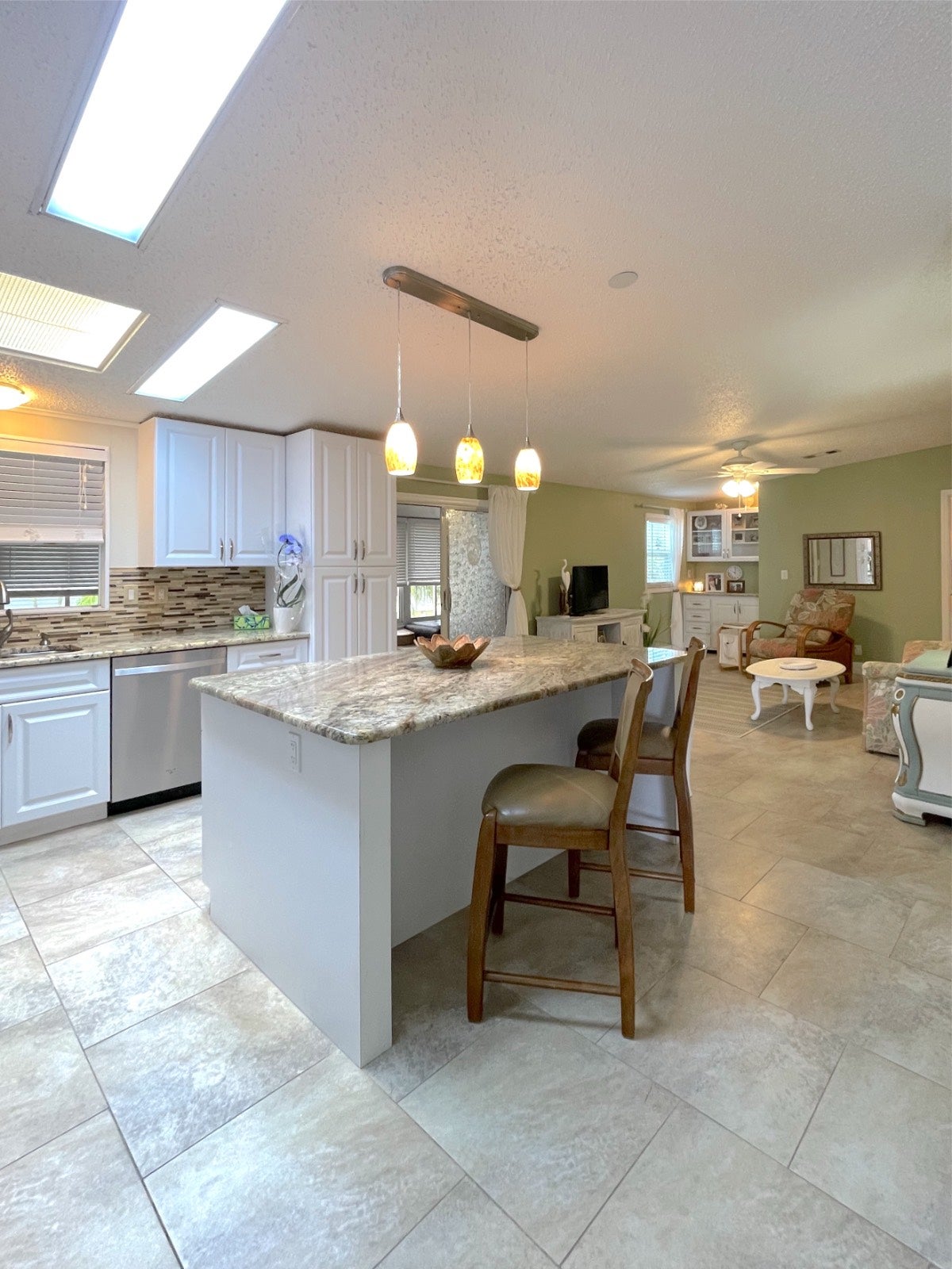 240 Wecuwa Dr — photo
