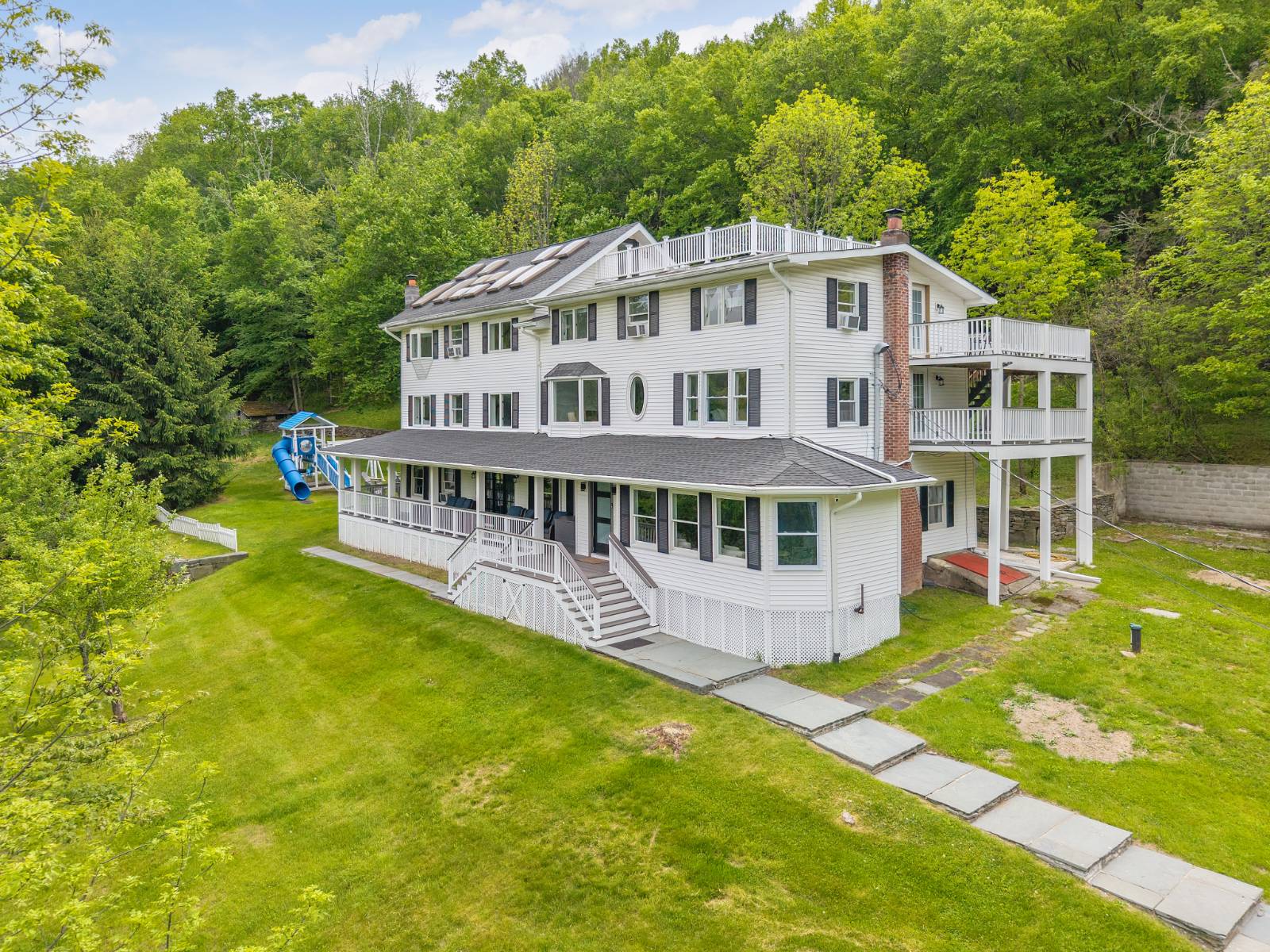 116 Spring Glen Rd — photo