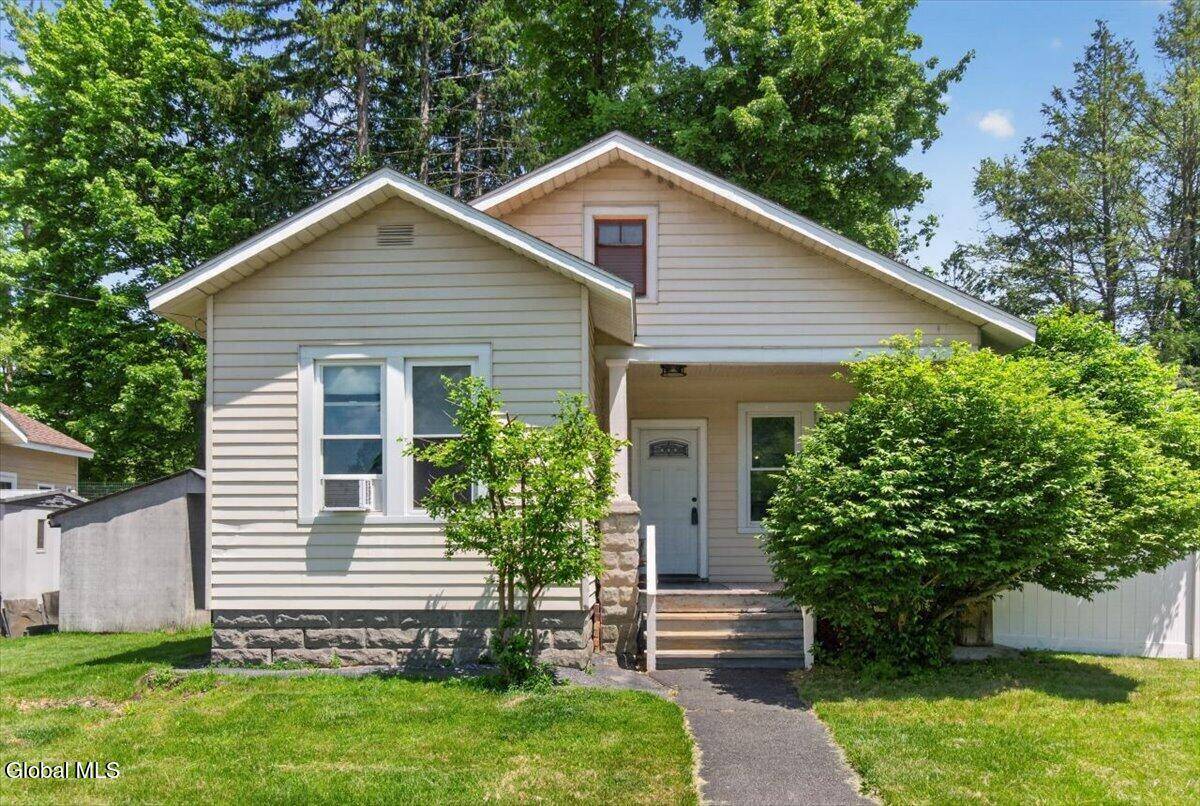 2 Woodlawn Terrace — photo