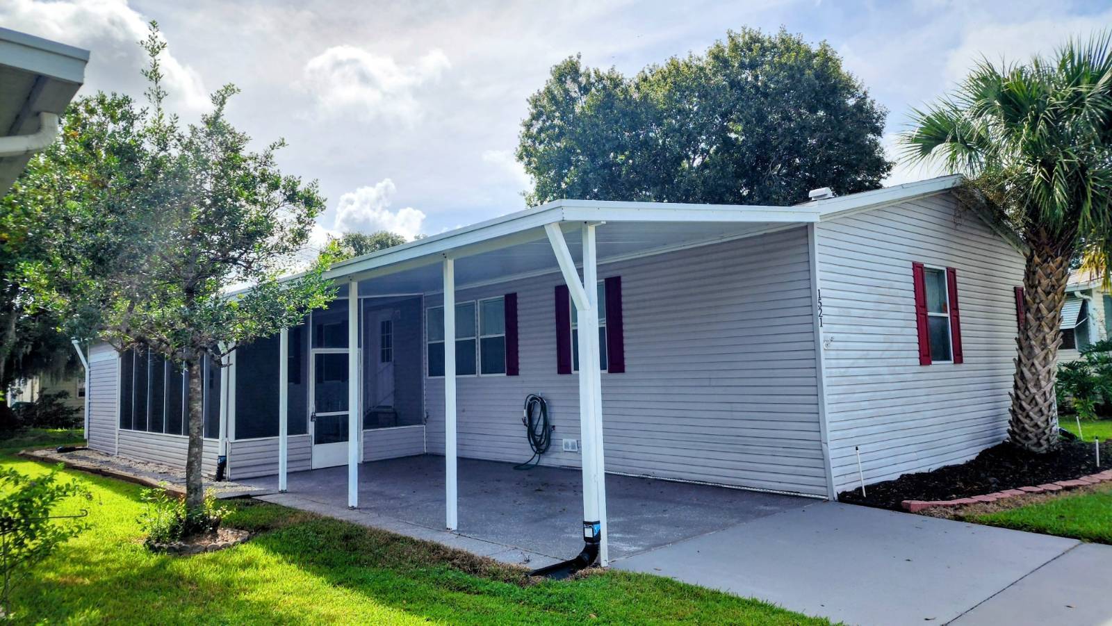 1521 Jerstad Way — photo