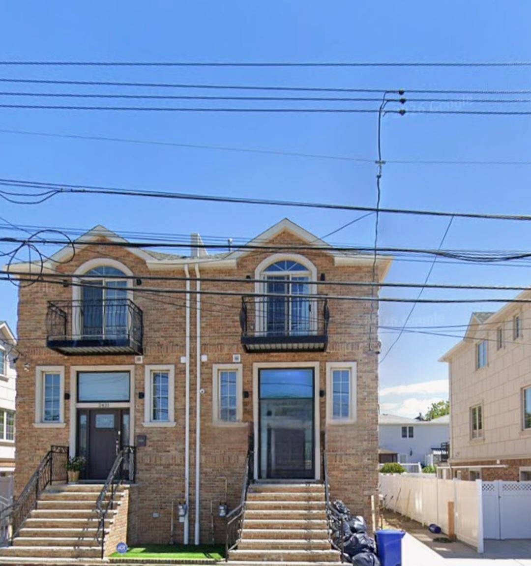2423 East 69 Street — photo
